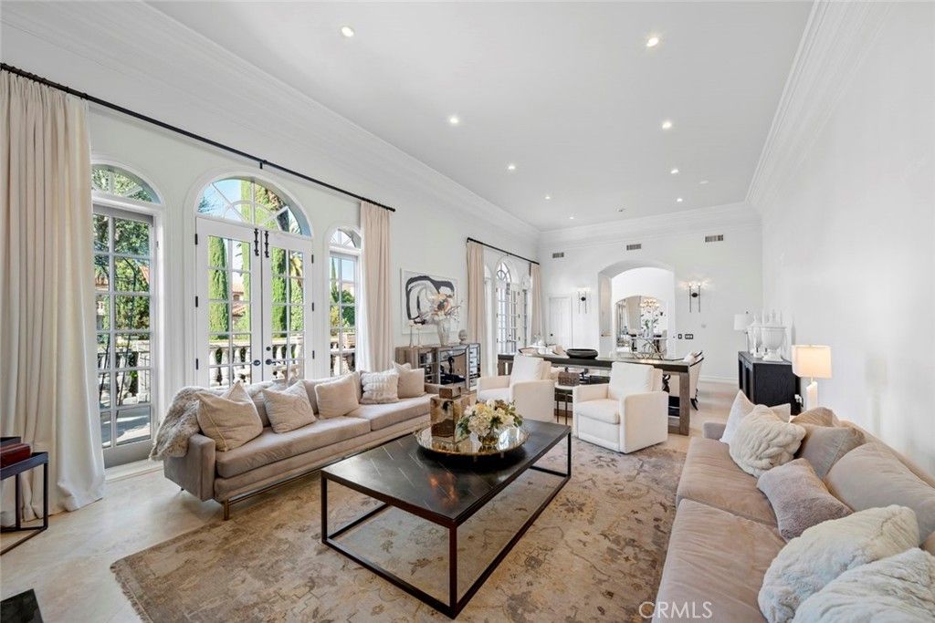 Dining room, Interior, Living room, Recessed Lighting