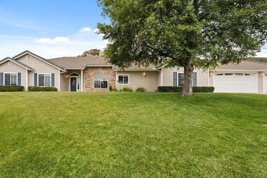 Attached, Backyard, Exterior, Facade, Ranch