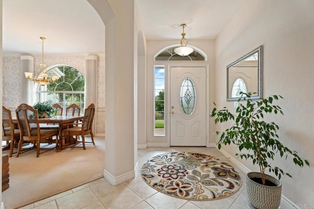Dining room, Interior, Pendant Lights
