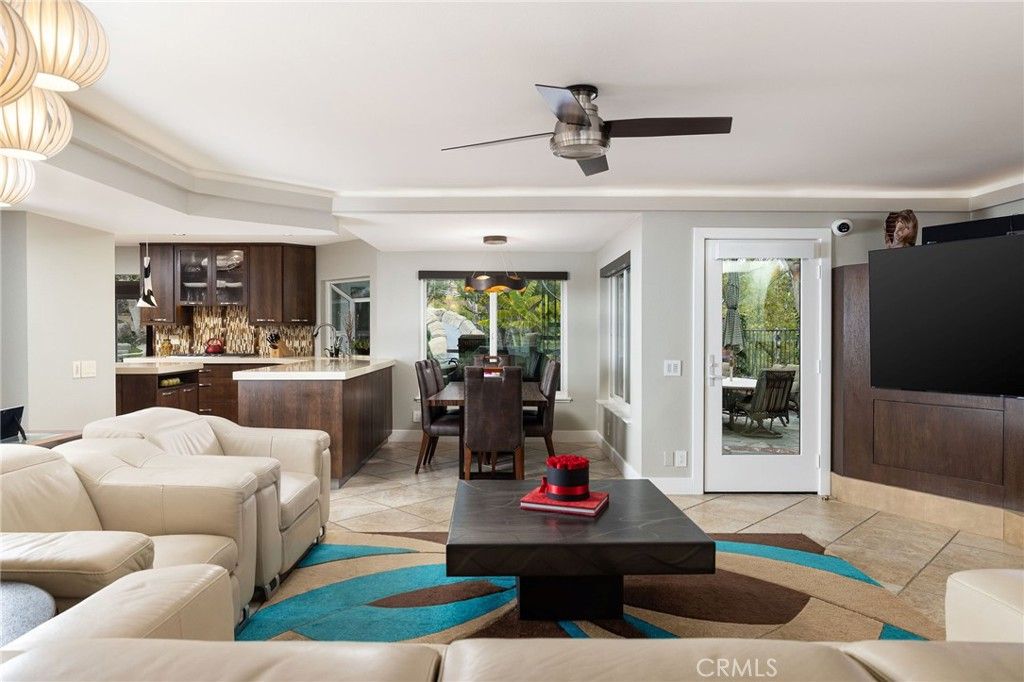 Dining room, Interior, Kitchen, Living room