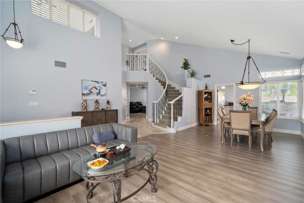 Dining room, Interior, Living room, Pendant Lights, Recessed Lighting, Wood Texture Flooring
