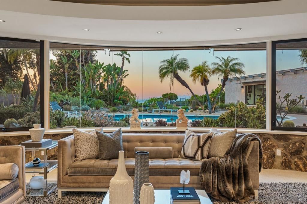 Interior, Living room, Recessed Lighting, Water