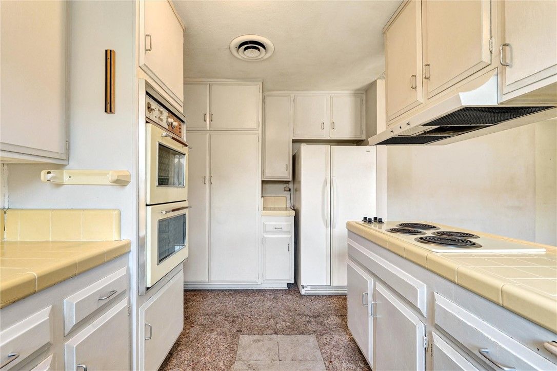 Interior, Kitchen, Tile Countertops