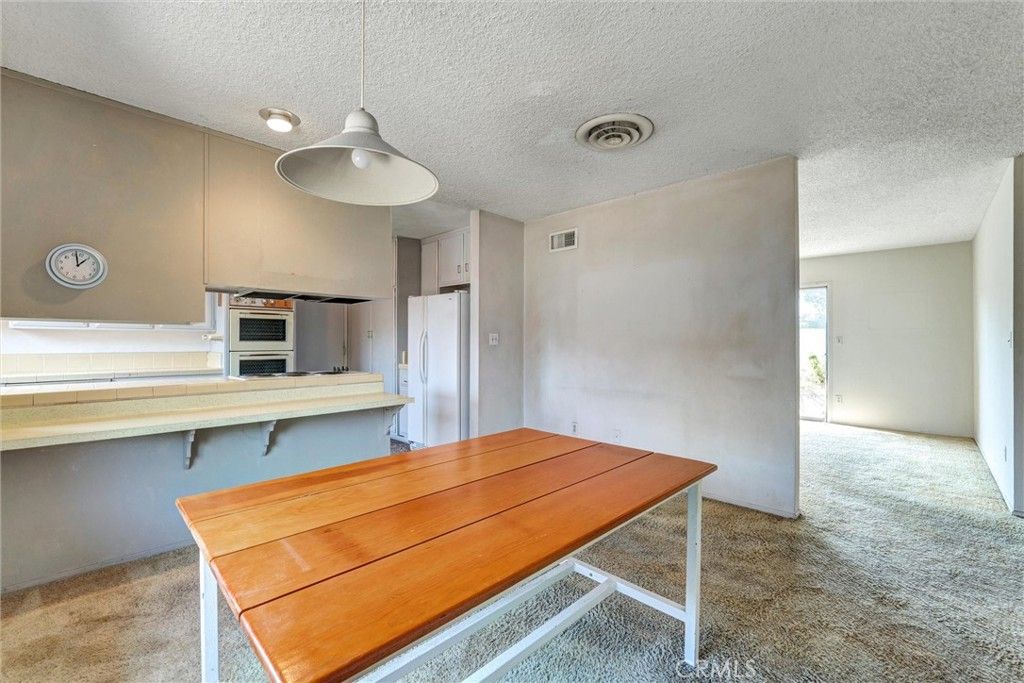 Interior, Kitchen, Pendant Lights, Stainless Steel Appliances