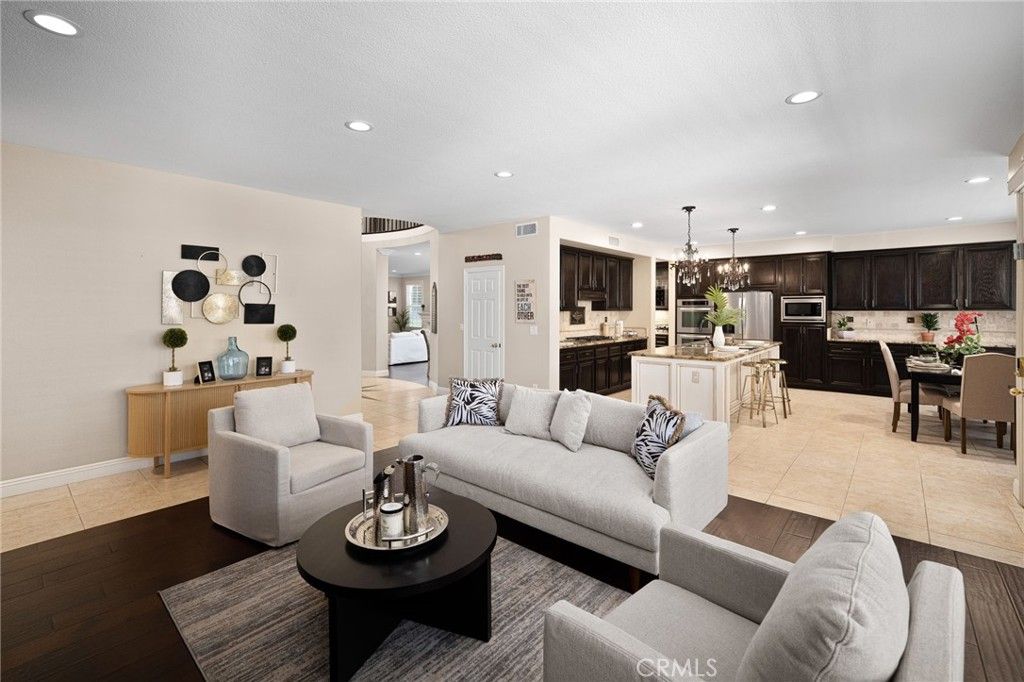 Dining room, Interior, Kitchen, Living room, Pendant Lights, Recessed Lighting, Stainless Steel Appliances