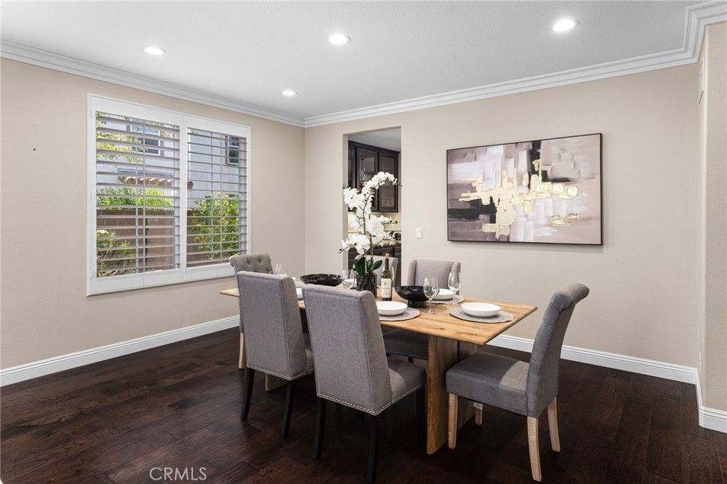 Dining room, Interior, Recessed Lighting, Wood Texture Flooring