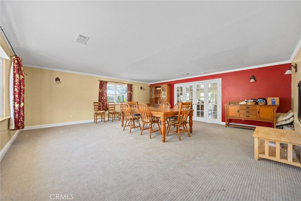Dining room, Interior