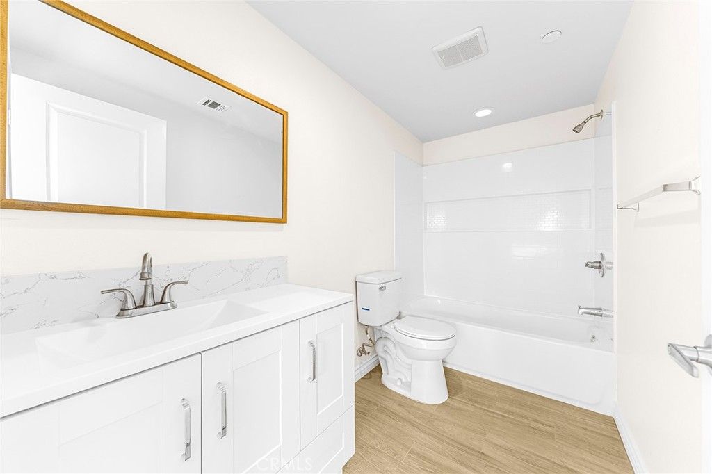 Bathroom, Interior, Recessed Lighting, Wood Texture Flooring