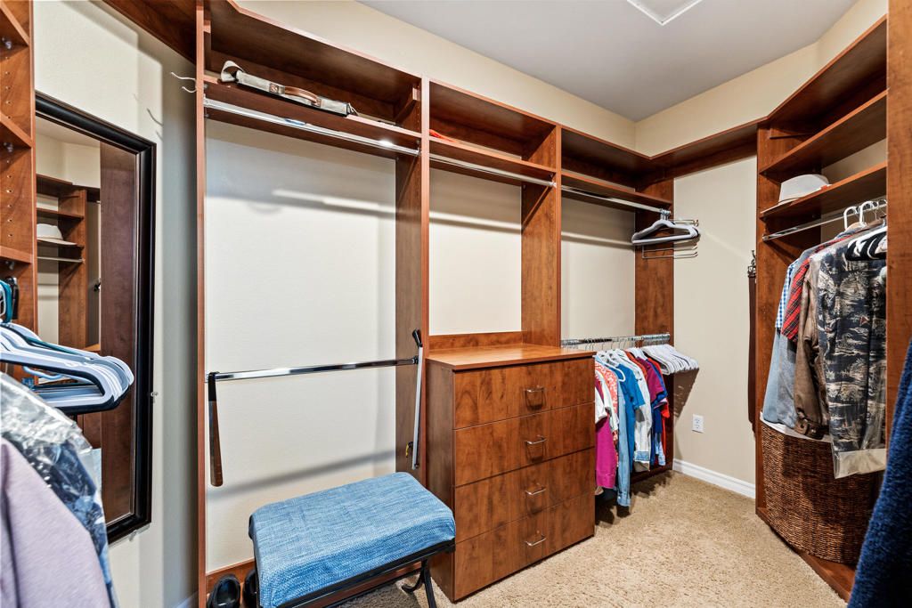 Interior, Walk-in Closets