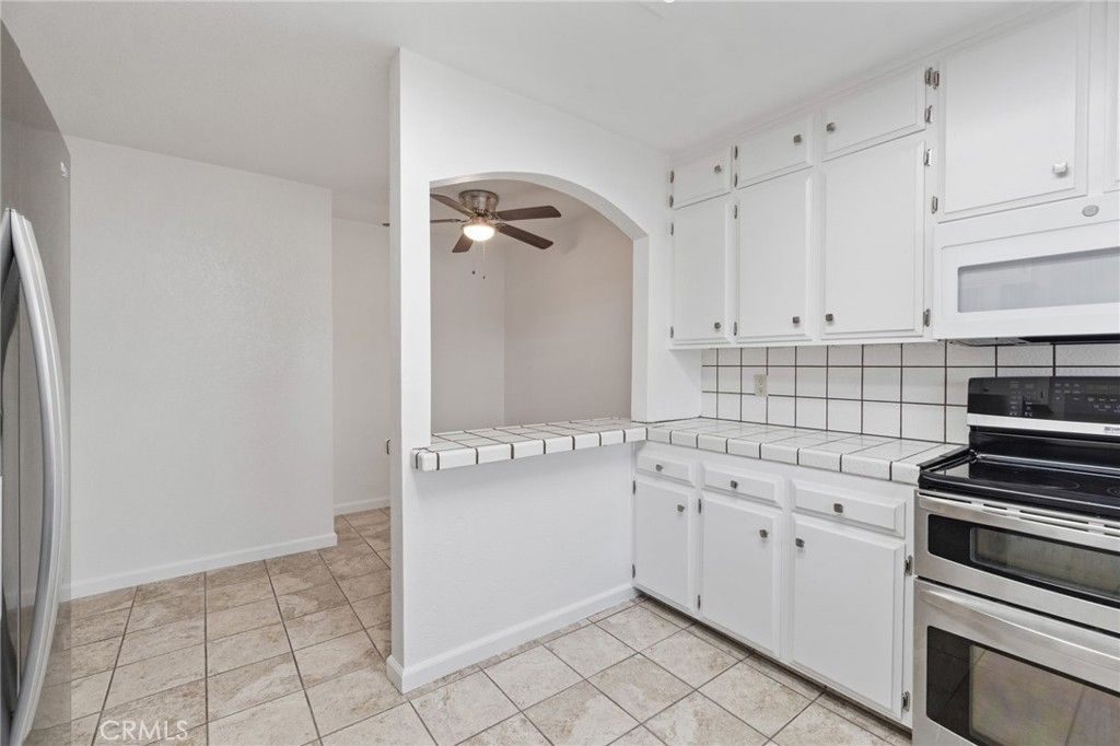 Interior, Kitchen, Tile Countertops