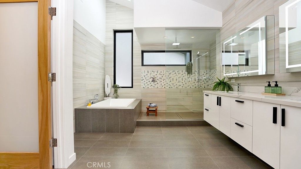 Bathroom, Dual Sink Vanities, Glass Shower, Interior