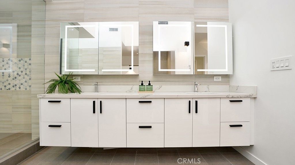 Bathroom, Dual Sink Vanities, Glass Shower, Interior