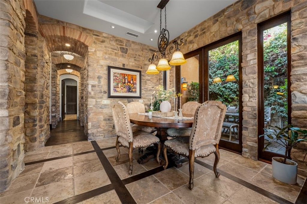 Dining room, Interior, Pendant Lights, Recessed Lighting, Stone Walls