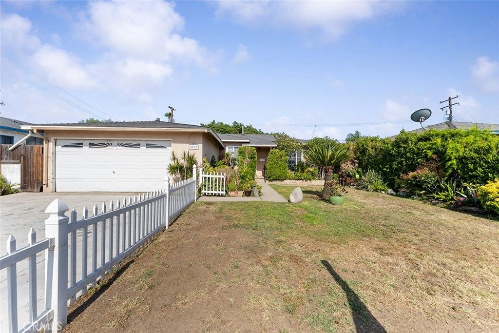 Backyard, Detached Garage, Exterior