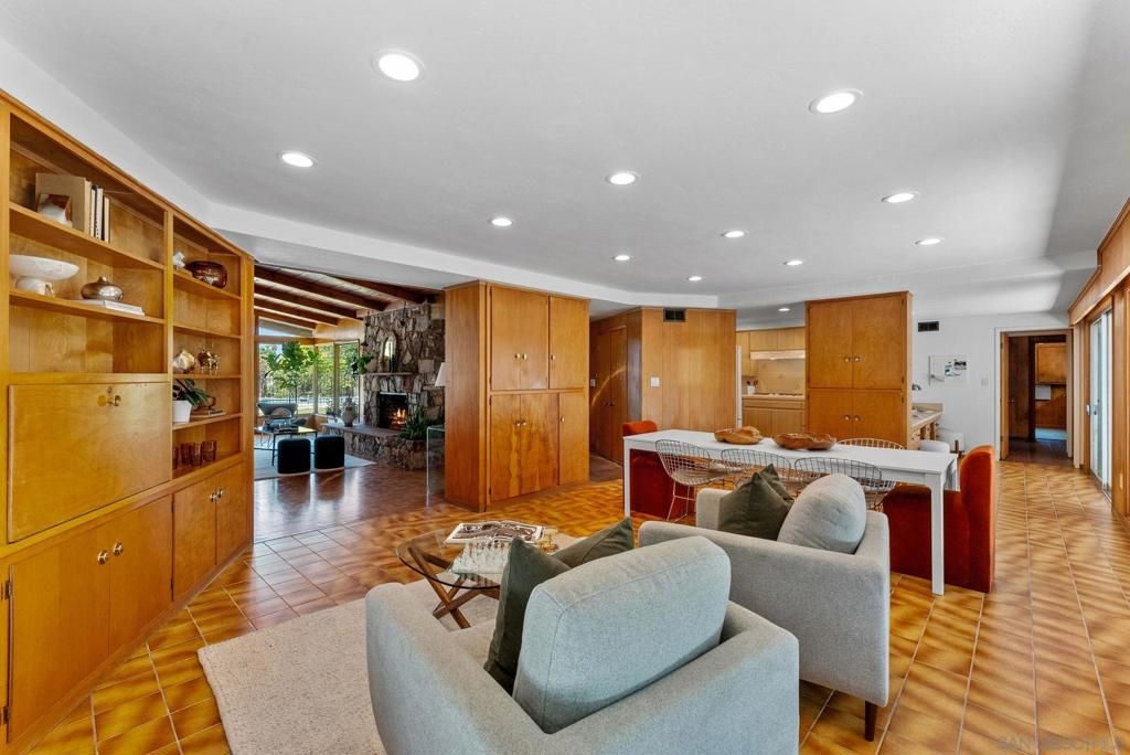 Fireplace, Interior, Living room, Recessed Lighting