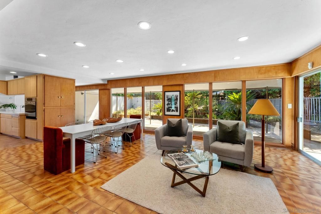 Dining room, Interior, Kitchen, Living room, Recessed Lighting