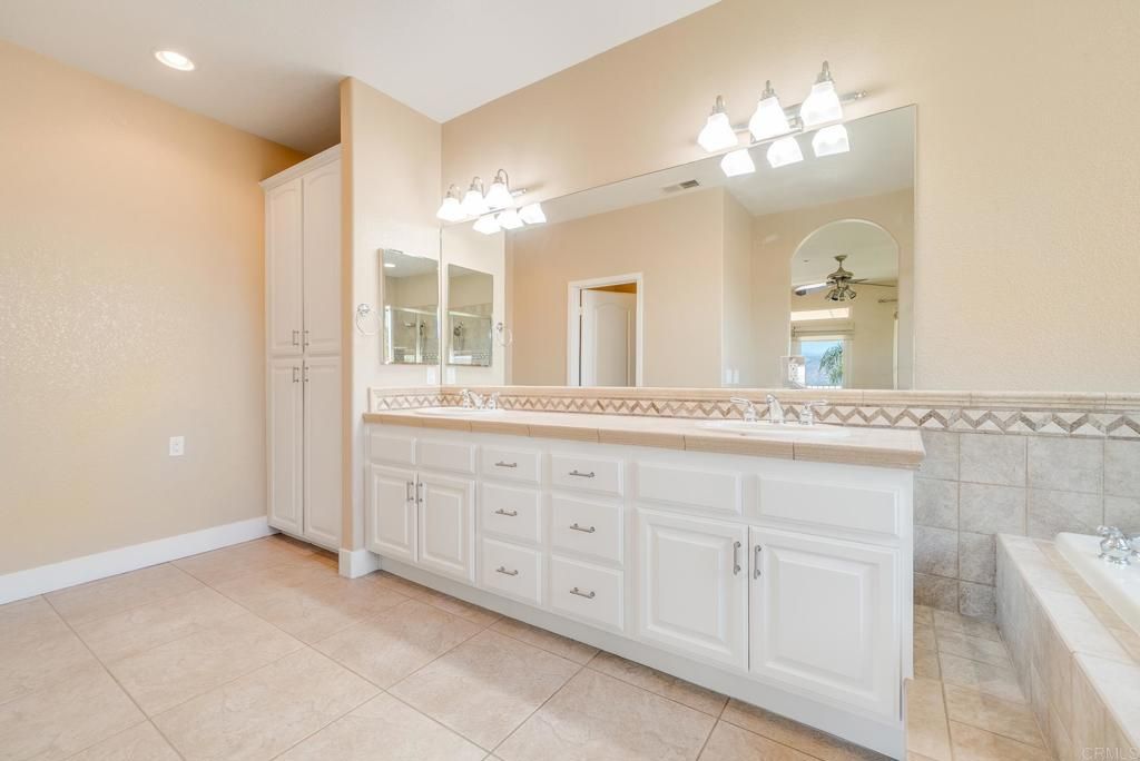 Bathroom, Interior, Recessed Lighting, Tile Countertops