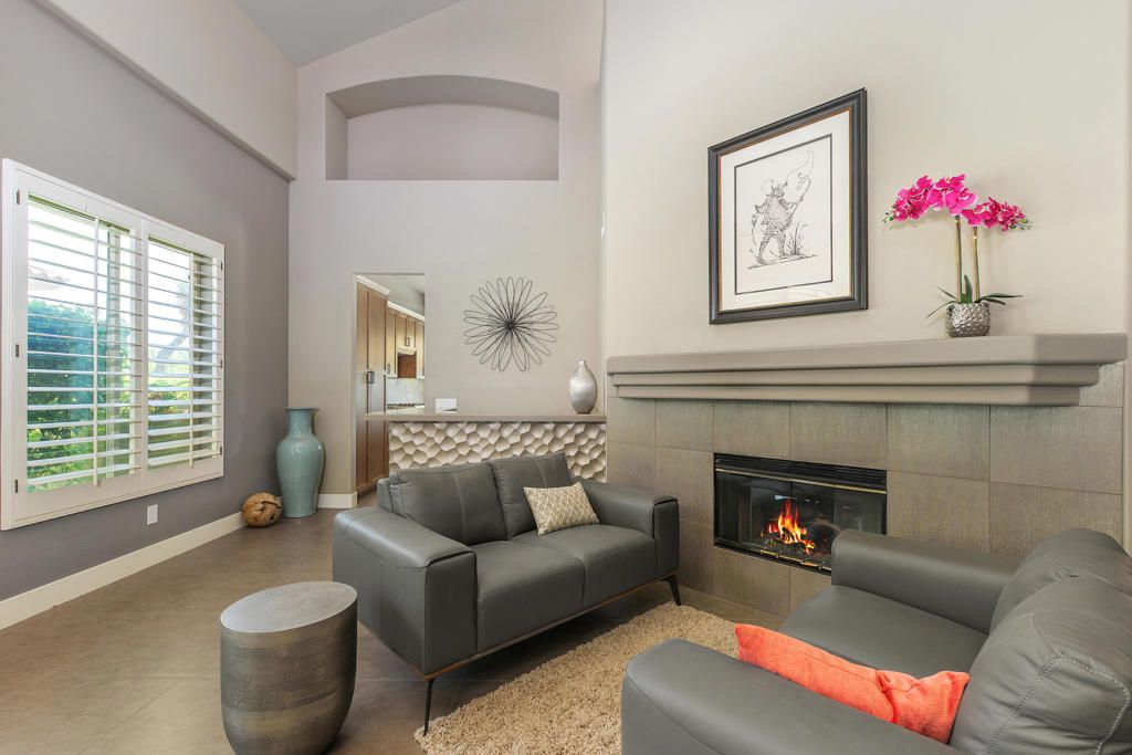 Fireplace, Interior, Living room