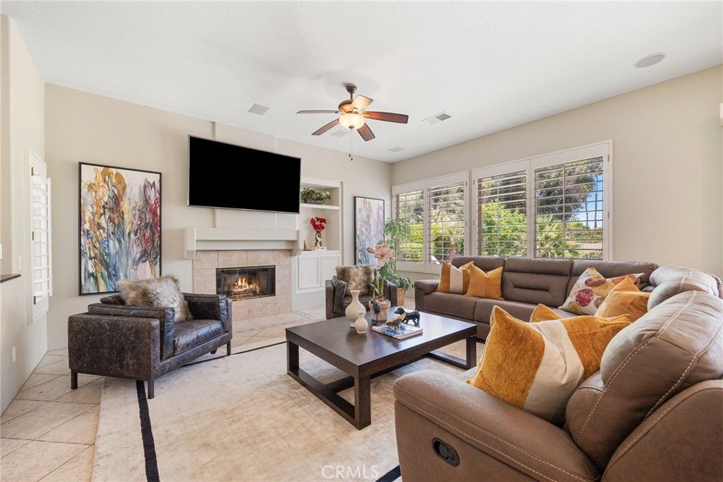 Fireplace, Interior, Living room