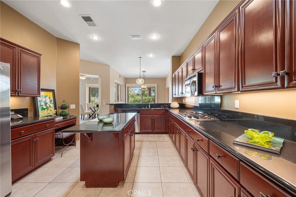Interior, Kitchen, Pendant Lights, Recessed Lighting