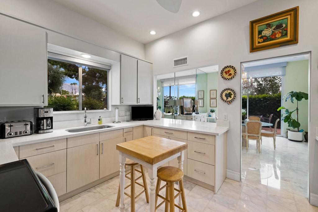 Interior, Kitchen, Marble, Recessed Lighting, Water