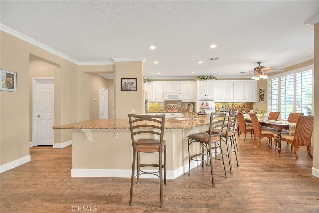 Dining room, Interior, Kitchen, Recessed Lighting, Wood Texture Flooring