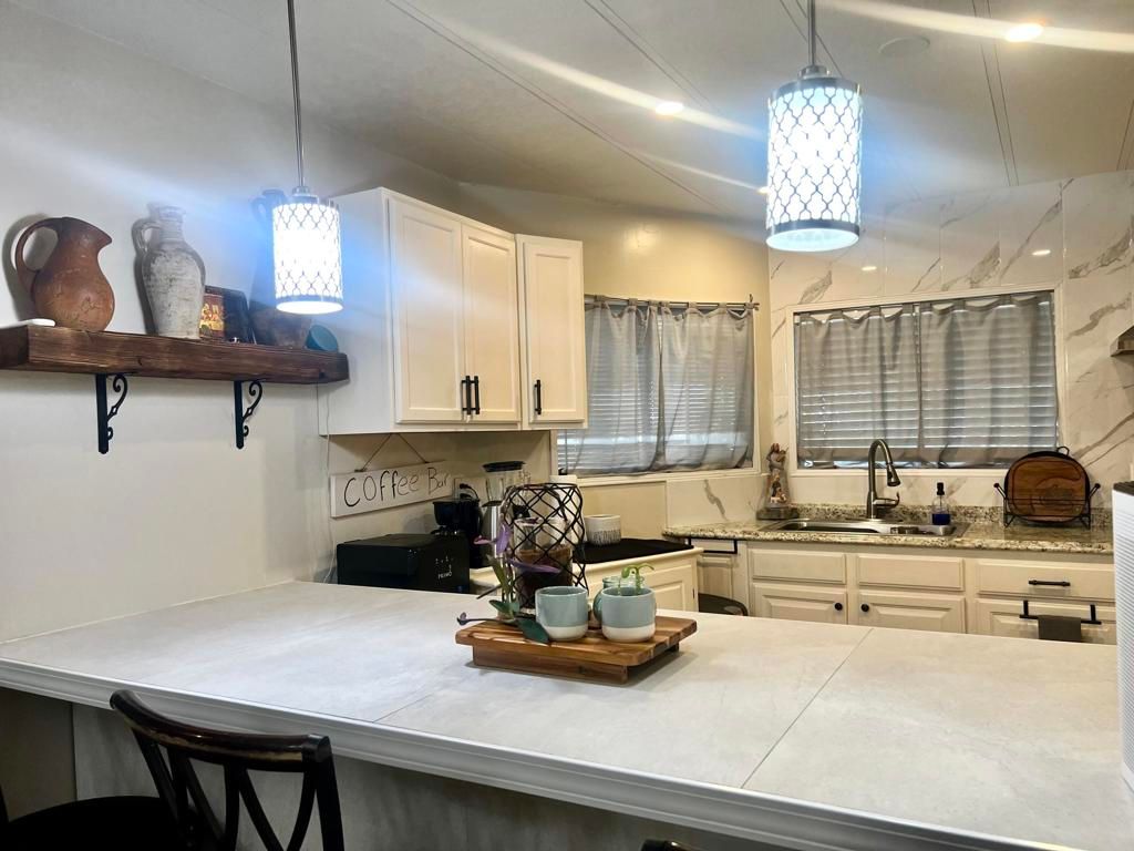 Interior, Kitchen, Pendant Lights, Recessed Lighting