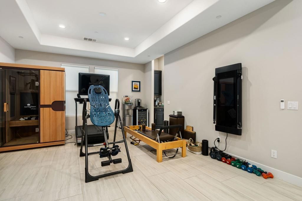 Fitness Equipment, Interior, Recessed Lighting