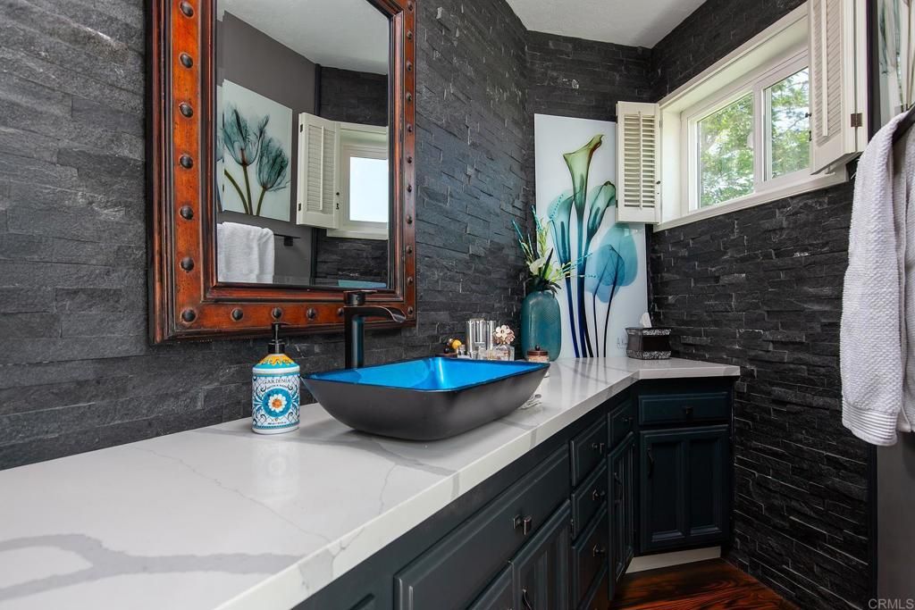 Bathroom, Dual Sink Vanities, Interior, Tile Countertops