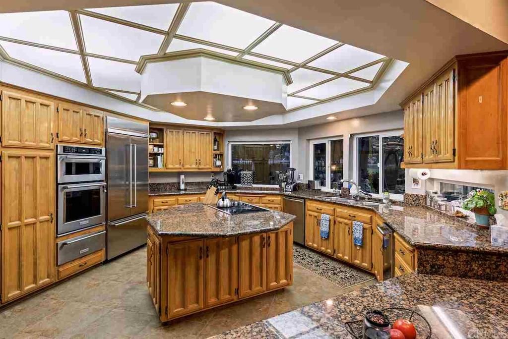Glass Ceilings, Interior, Kitchen, Recessed Lighting, Stainless Steel Appliances, Sun Room