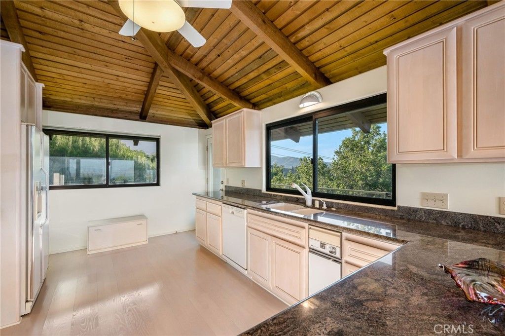 Interior, Kitchen, Wooden Beams, Wooden Ceilings, Wood Texture Flooring