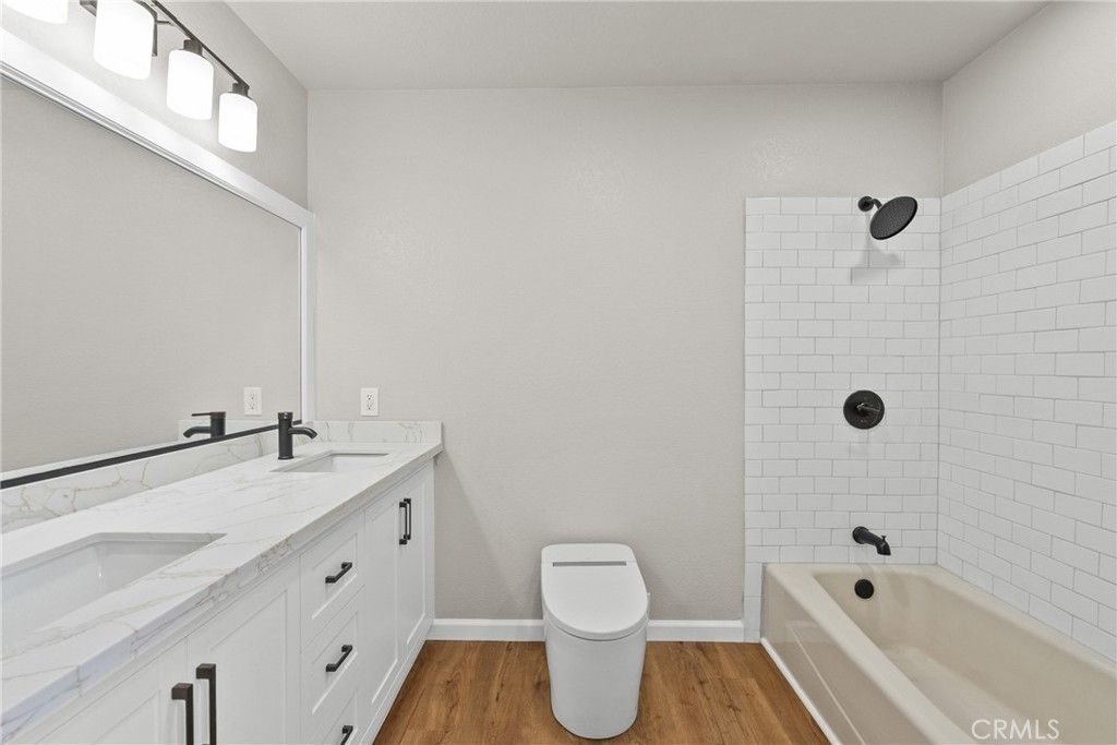 Bathroom, Dual Sink Vanities, Interior, Wood Texture Flooring
