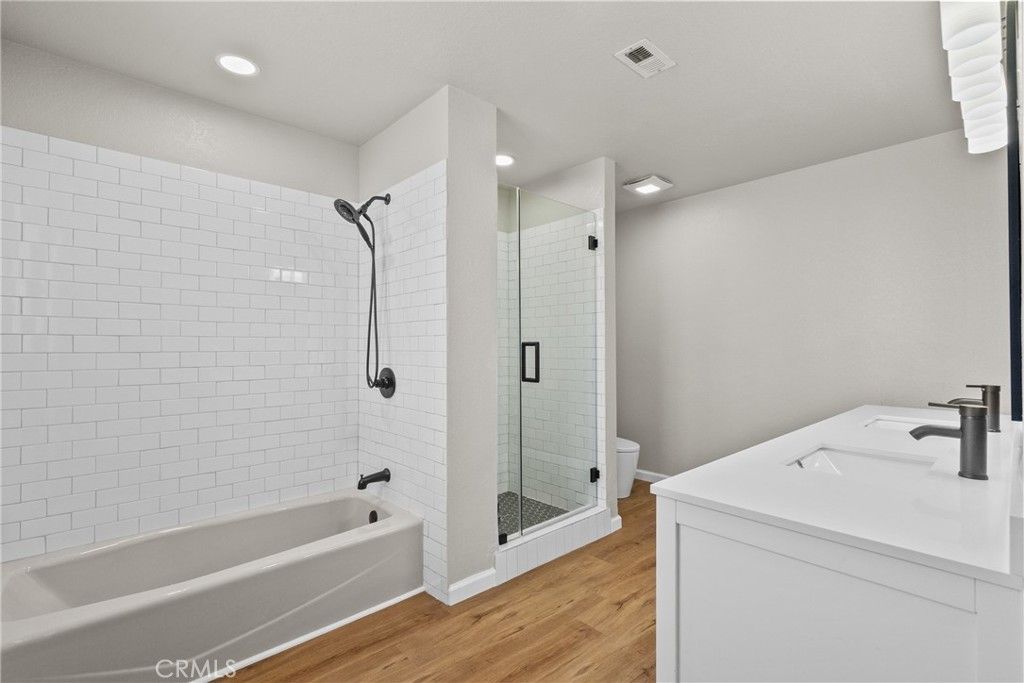 Bathroom, Interior, Recessed Lighting, Wood Texture Flooring
