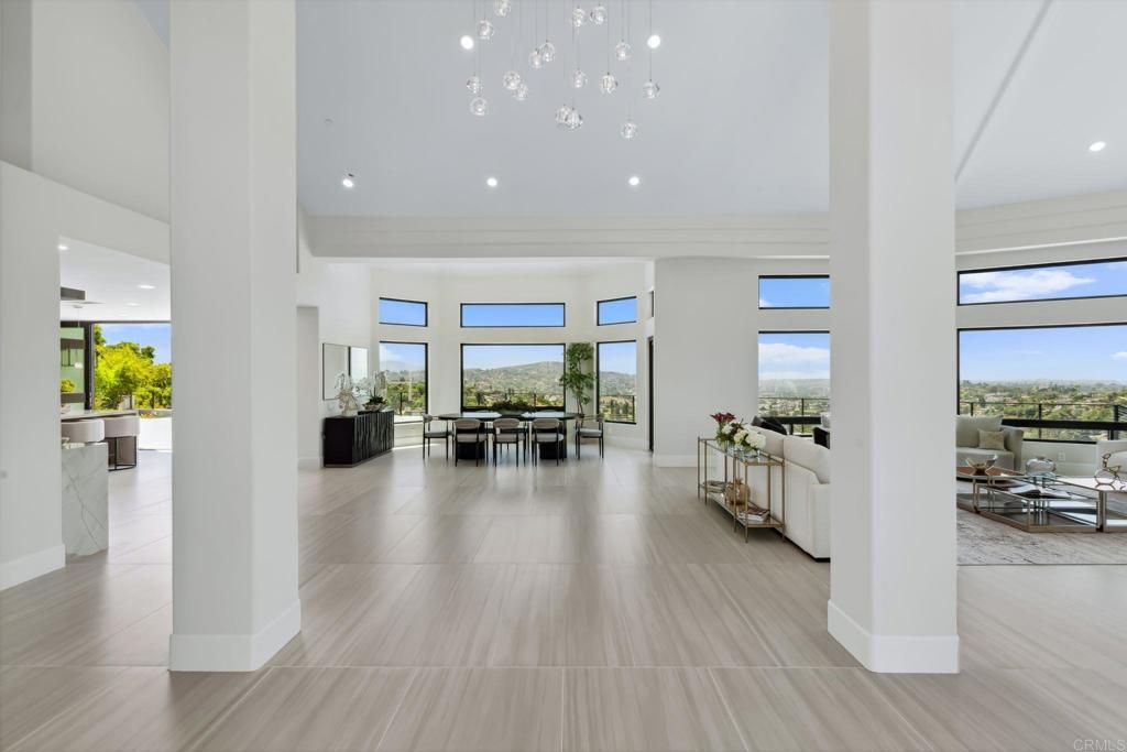 Dining room, Interior, Living room, Pendant Lights, Recessed Lighting
