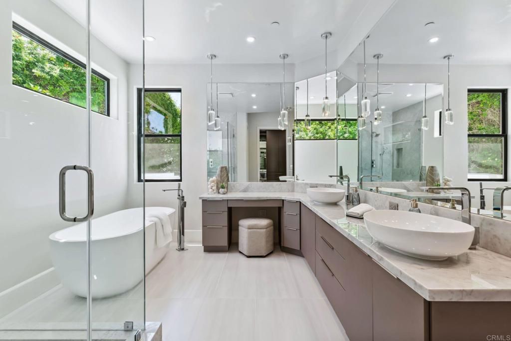 Bathroom, Dual Sink Vanities, Free Standing Baths, Glass Shower, Interior, Pendant Lights, Recessed Lighting
