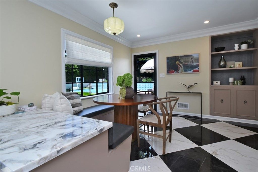 Bedroom, Dining room, Interior, Marble, Pendant Lights, Recessed Lighting