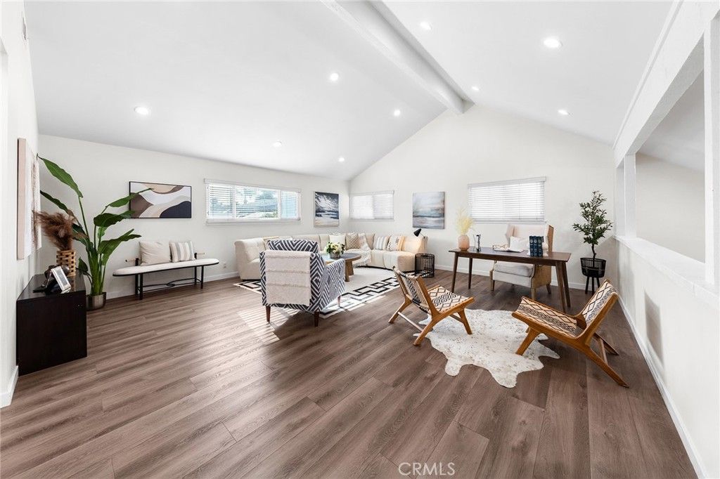 Home Office, Interior, Living room, Recessed Lighting, Wood Texture Flooring