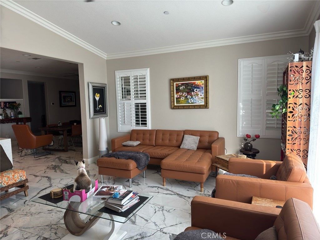 Dining room, Interior, Living room, Marble, Recessed Lighting