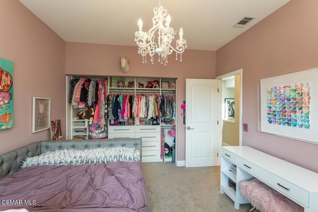 Chandelier, Interior, Walk-in Closets