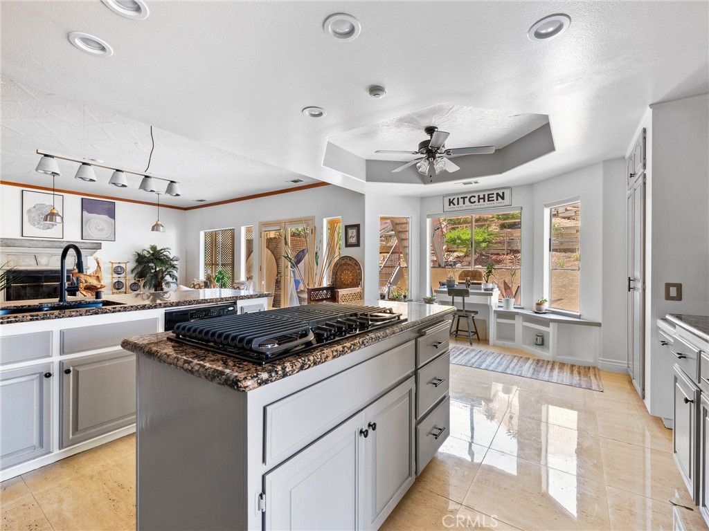 Dining room, Interior, Kitchen, Recessed Lighting