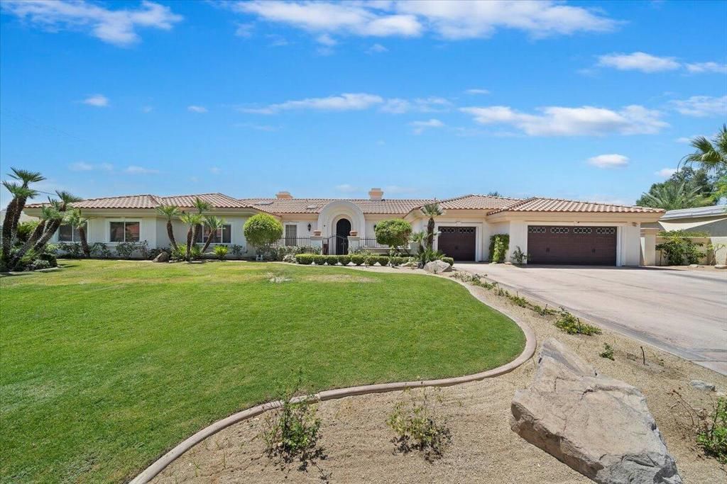 Attached, Backyard, Exterior, Facade, Mediterranean