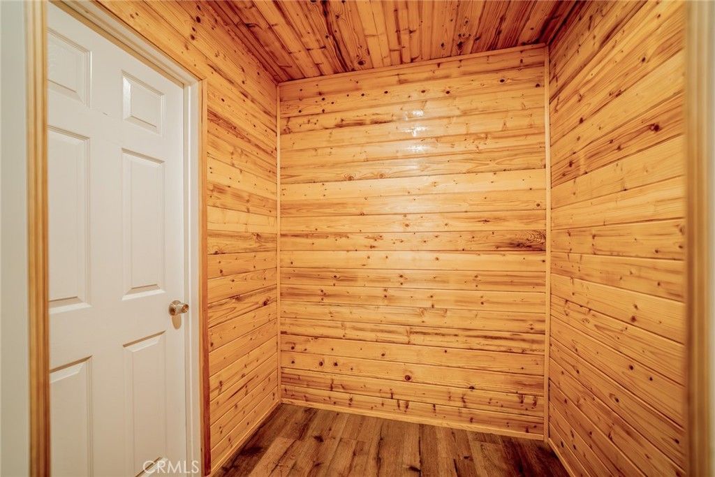 Empty room, Interior, Wooden Ceilings, Wood Texture Flooring, Wooden Walls