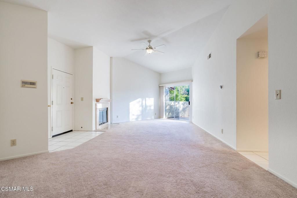 Empty room, Fireplace, Interior