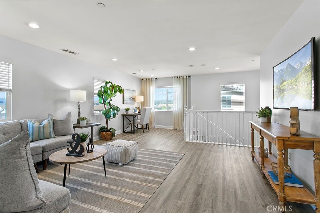 Dining room, Interior, Living room, Recessed Lighting, Wood Texture Flooring