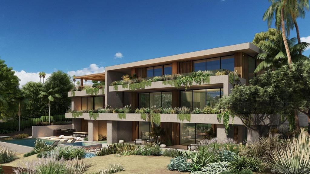 Backyard, Exterior, Facade, Pool, Modern