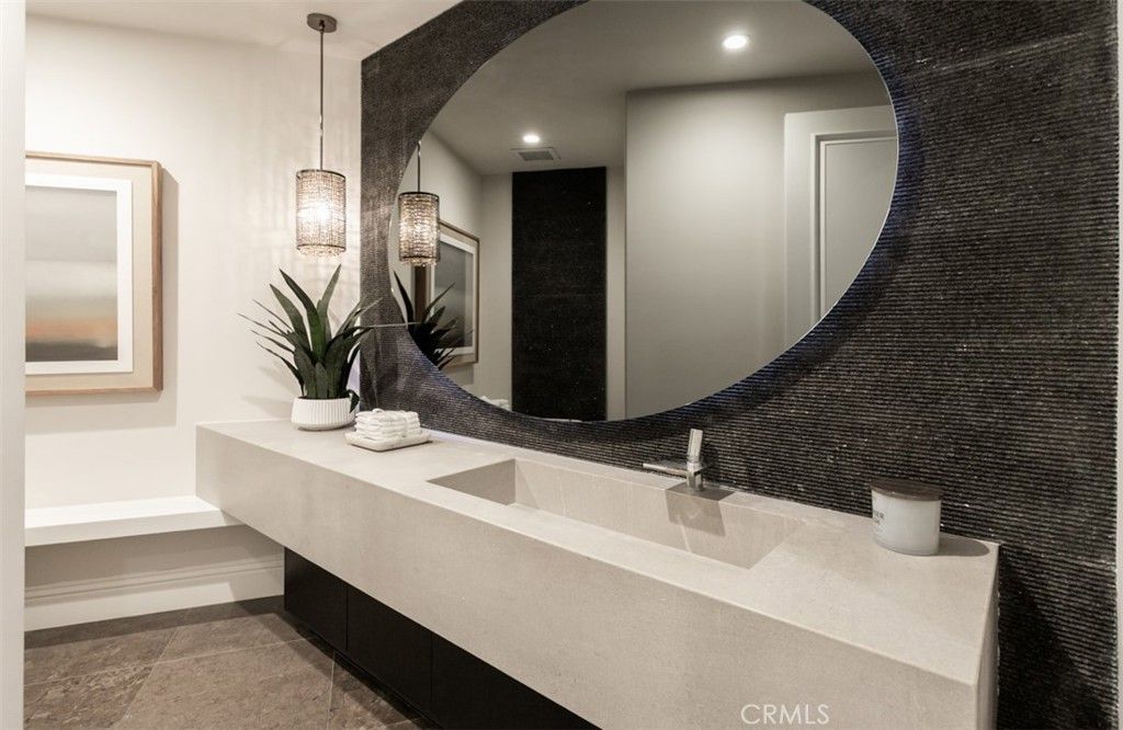 Bathroom, Interior, Pendant Lights, Recessed Lighting
