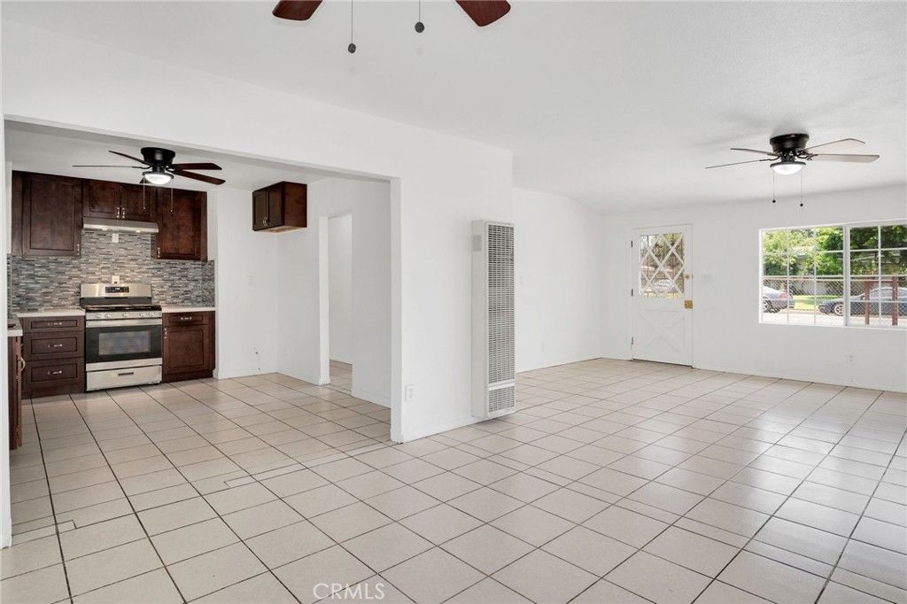 Empty room, Interior, Kitchen, Stainless Steel Appliances