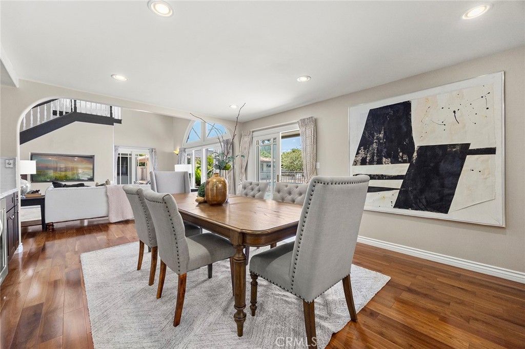 Dining room, Interior, Living room, Recessed Lighting, Wood Texture Flooring
