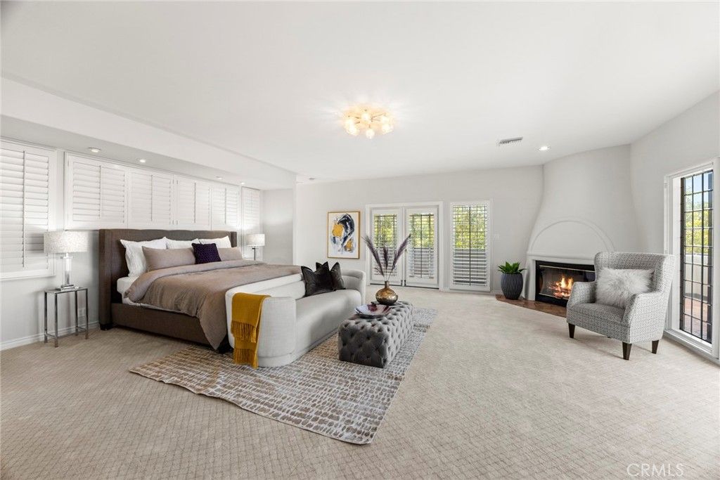 Bedroom, Fireplace, Interior, Recessed Lighting
