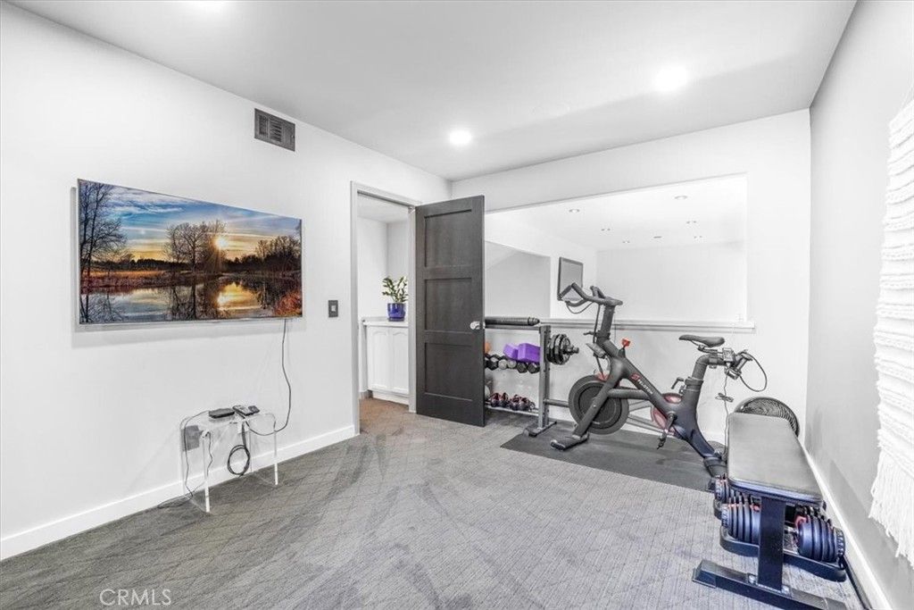 Fitness Equipment, Interior, Recessed Lighting